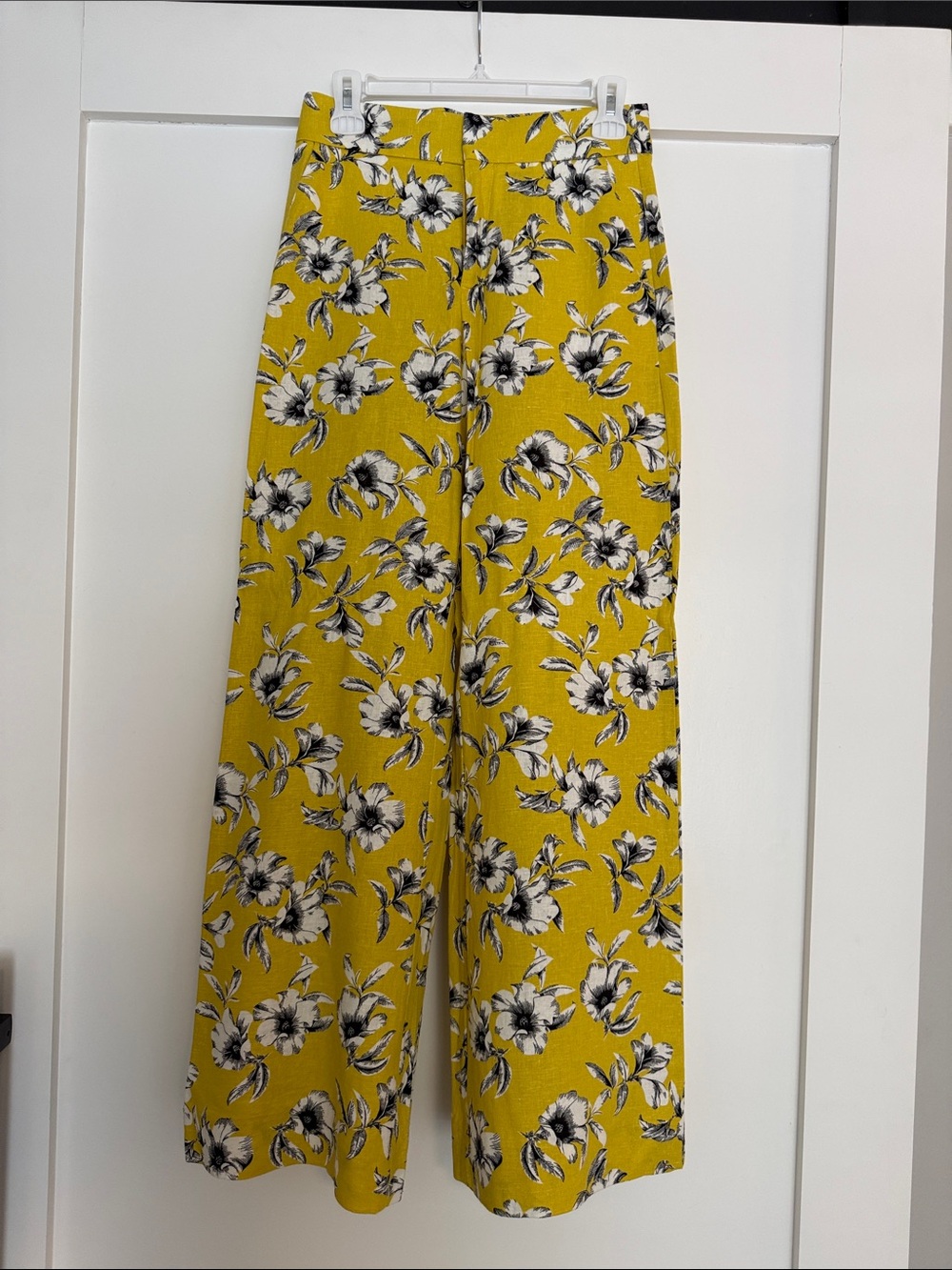 NWT Banana Republic Wide Leg Pant